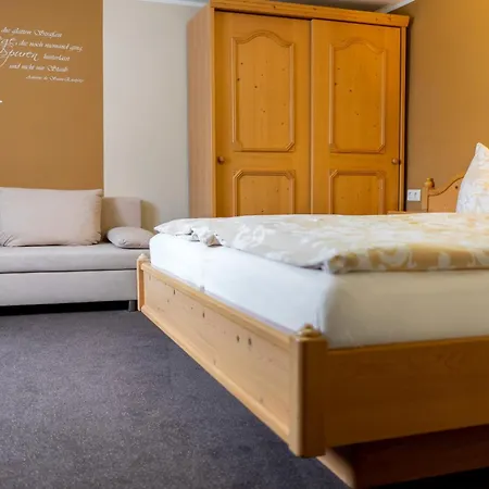 Land-hotel Muehlengrund Βίντερμπεργκ